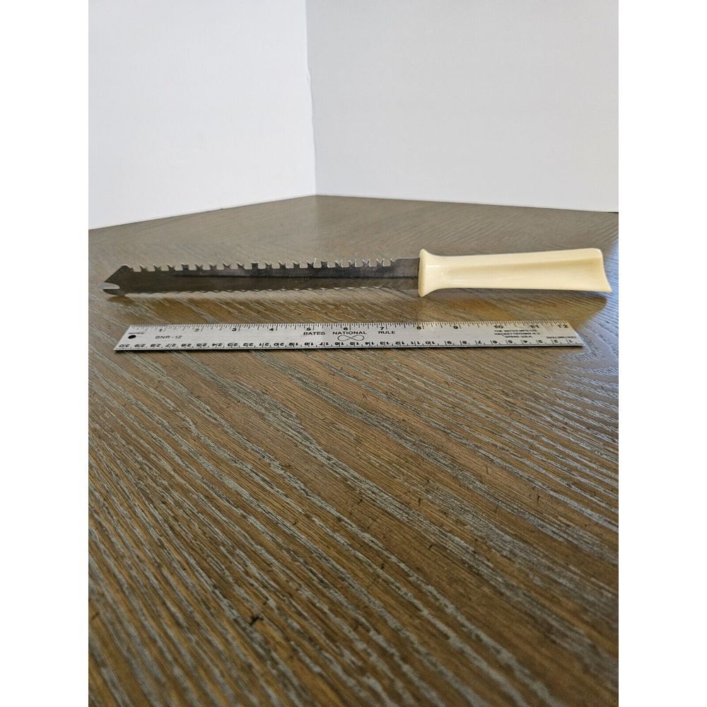 Vintage Quikut Scott Fetzer‎ 9.5" Stainless Steel Carving Serving  Fork Tip